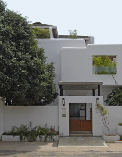 White and Wood Villa Interiors 29