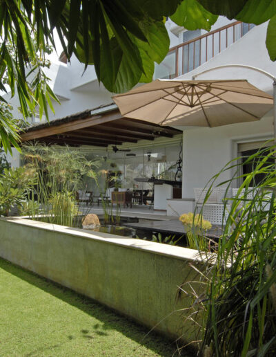 White and Wood Villa Interiors 3